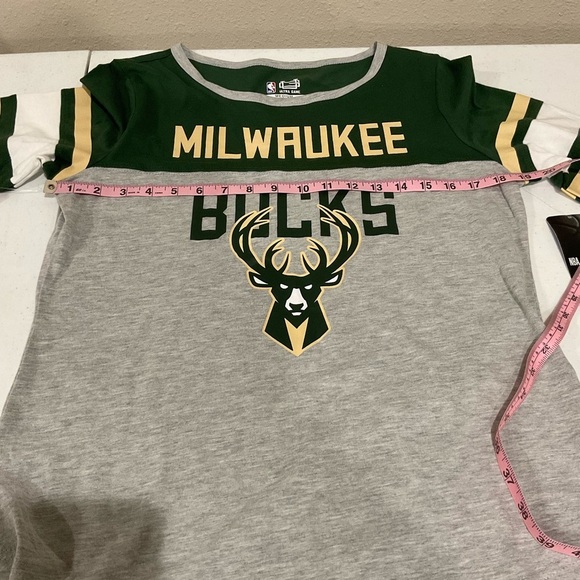 NWT NBA Milwaukee Bucks Tee 3/4 Sleeve Shirt Green Youth Size Medium - Picture 3 of 11